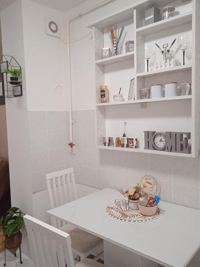 Apartman Breza Ruma Dış mekan fotoğraf